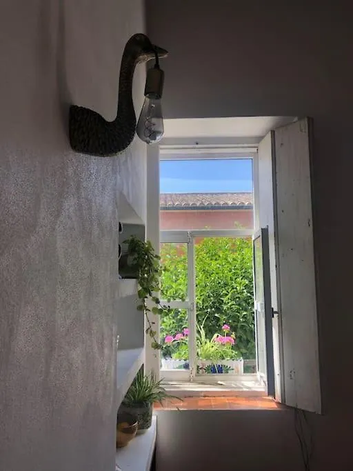 Gran Casa Con Balcon Para Grupos En Centro Historico El Puerto de Santa Maria Spain